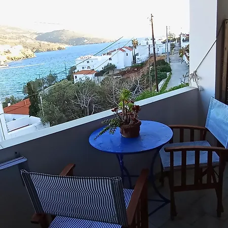 Διαμέρισμα Athina Μπατσί